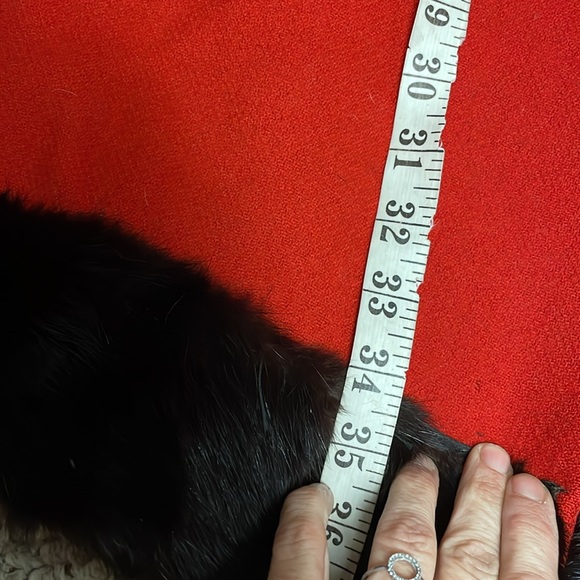 Vintage mink trimmed 100% wool coat - fur collar, cuffs and skirt hem - Picture 9 of 14